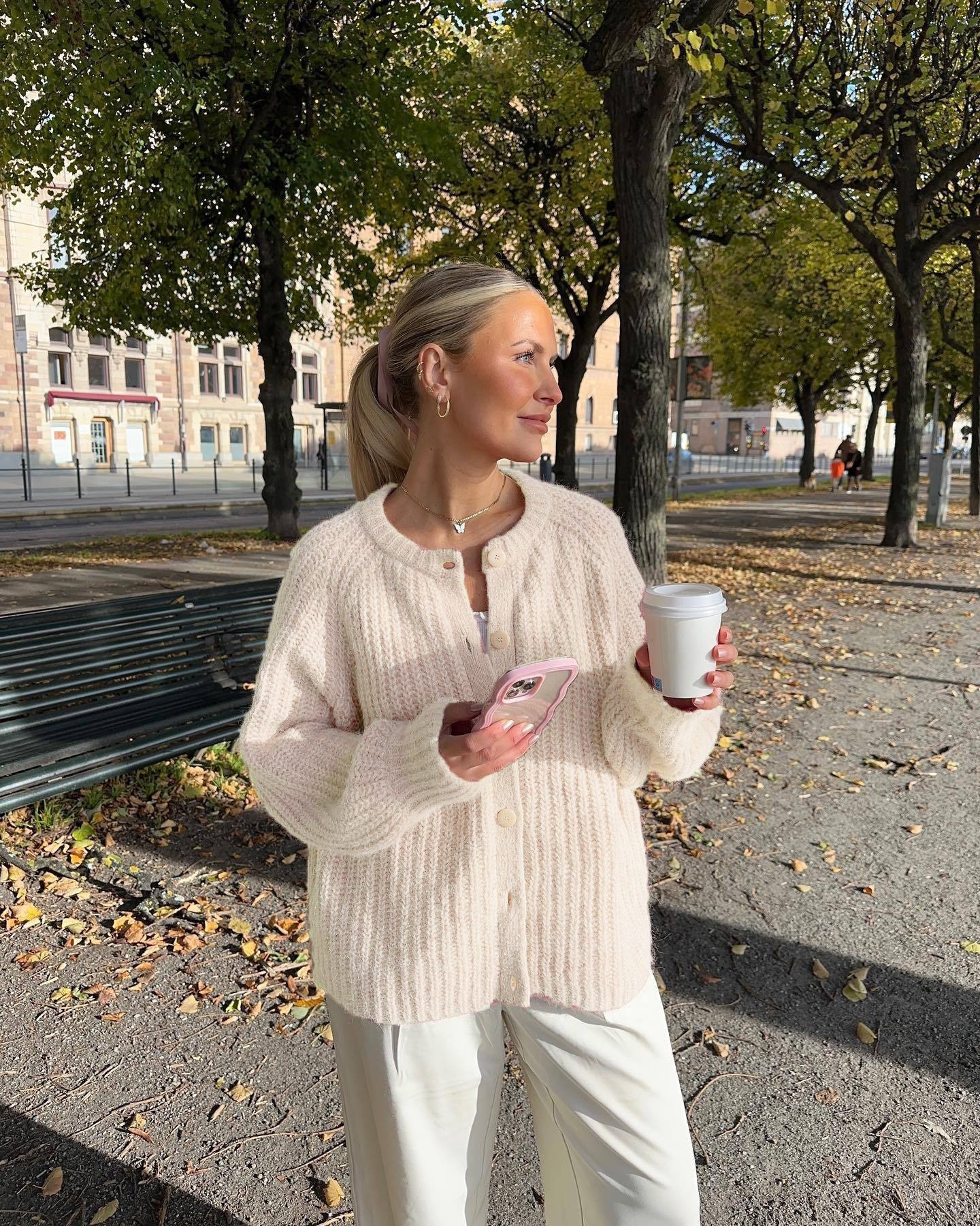 Women's Solid Knit Cardigan Round Neck Long Sleeve Loose Fit