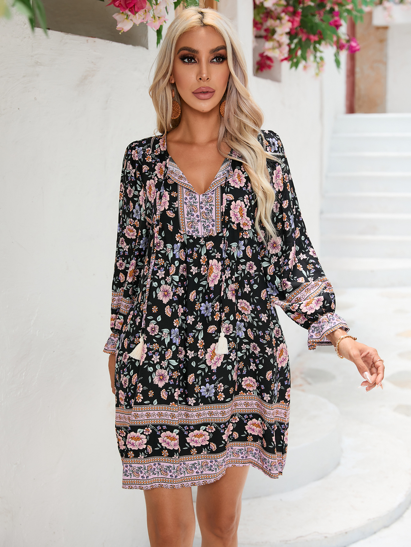 Women's Vintage V-Neck A-Line Long Sleeve Dress