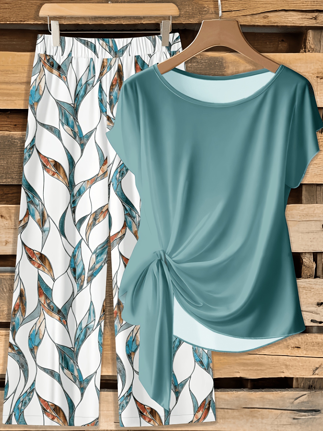 Floral Print Short Sleeve Top and Pants Set