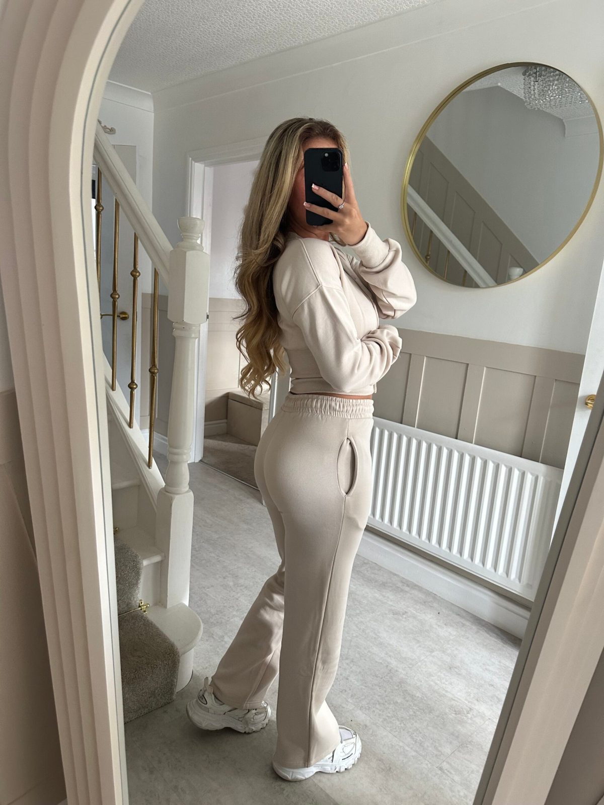 Women's Solid Button-Front Cardigan and Straight-Leg Pants Set