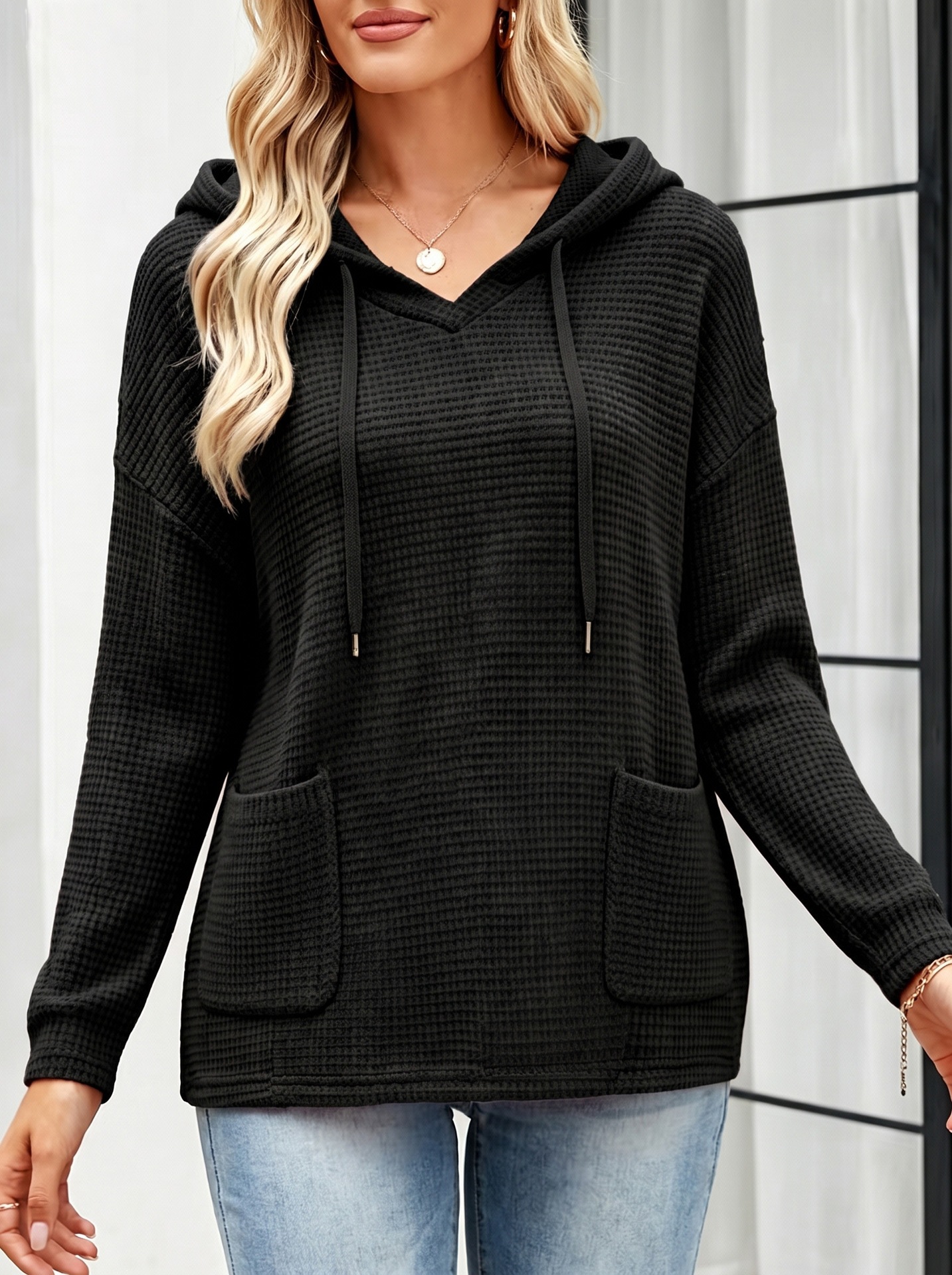 Women's Loose Hooded Knit Sweatshirt with Pockets