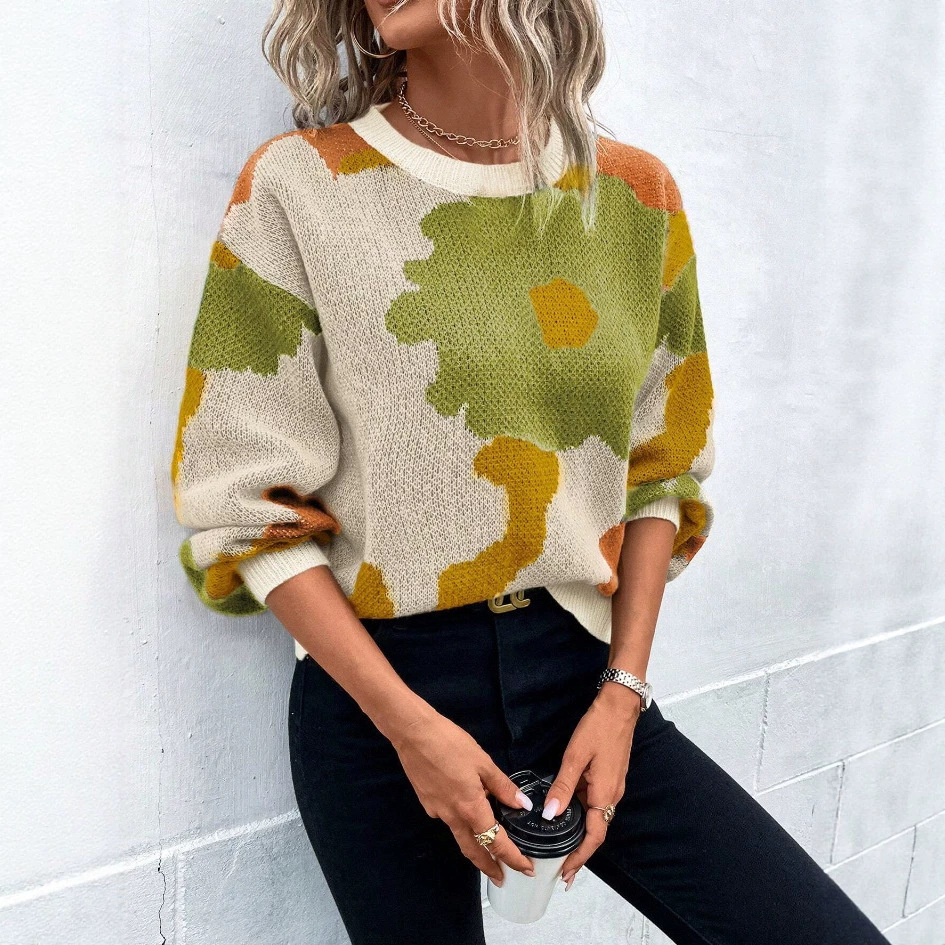Women's Floral Jacquard Crewneck Long Sleeve Knit Sweater