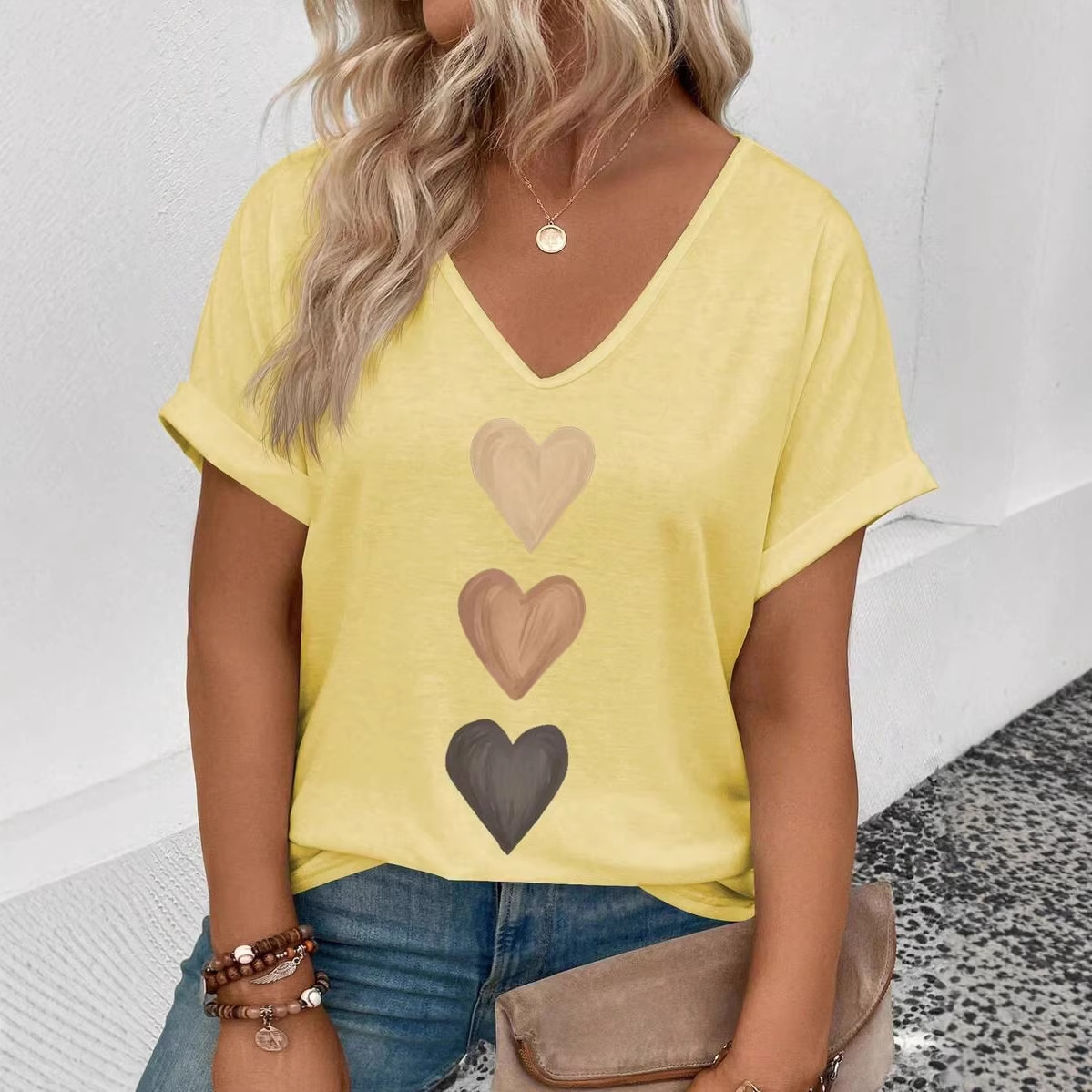 Gradient Heart Print V-Neck Short Sleeve Loose Women's Top