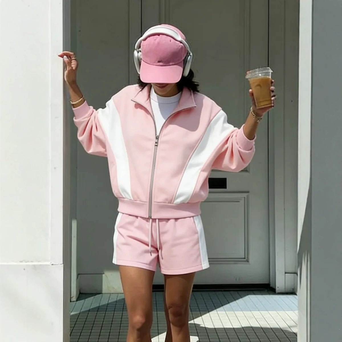 Women's Color-Block Zip-Up Cardigan and Shorts Two-Piece Set
