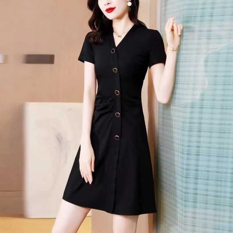 Women's Black V-Neck Short Sleeve A-Line Midi Dress Slimming Plus Size