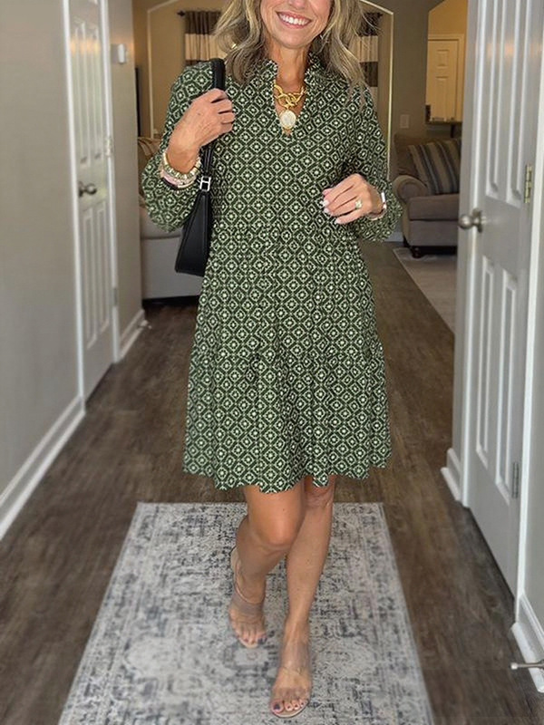 V-Neck Three-Quarter Sleeve Diamond Print A-Line Dress