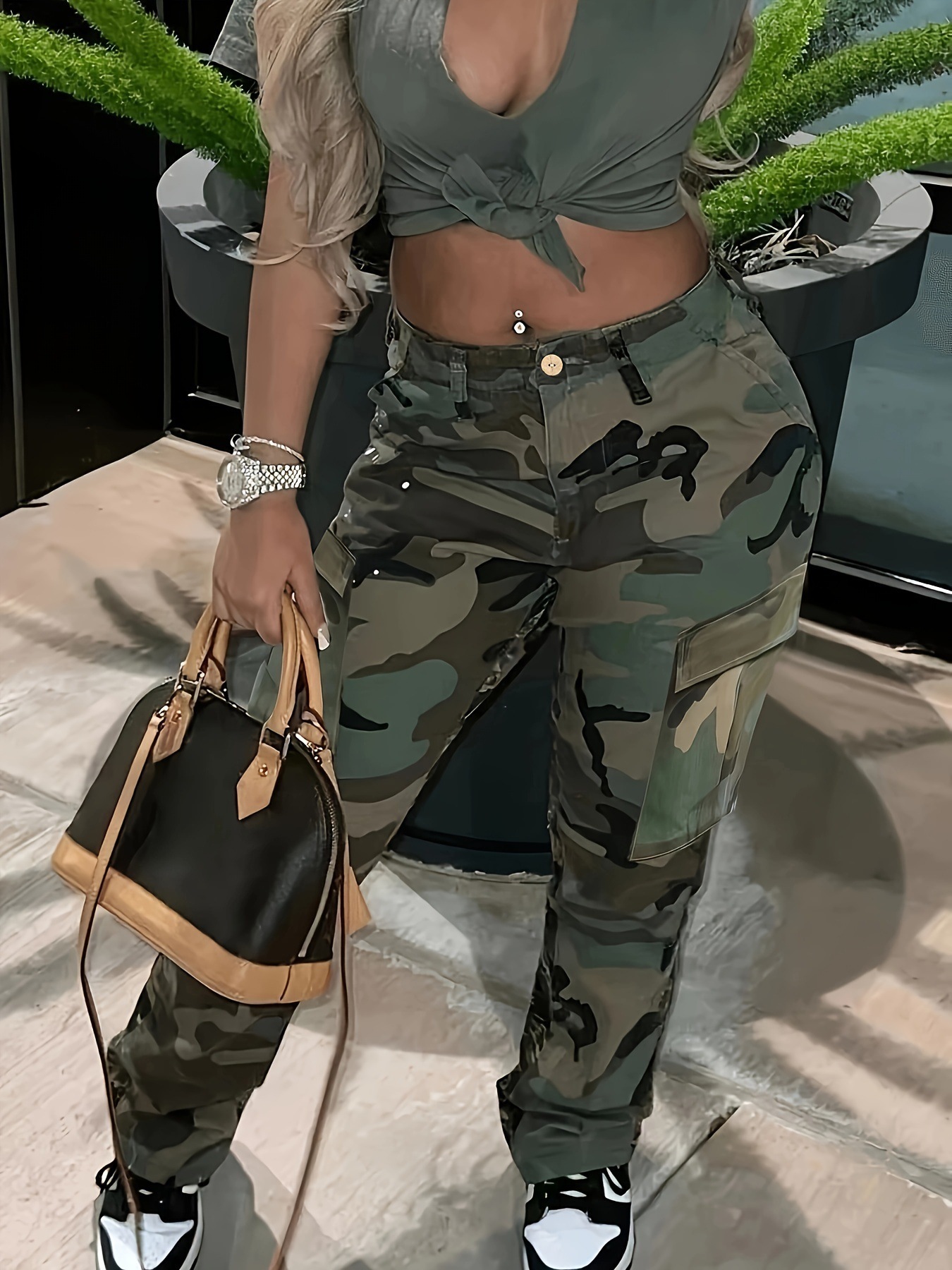 Women's Camo Print Multi-Pocket Cargo Pants Streetwear Straight Leg