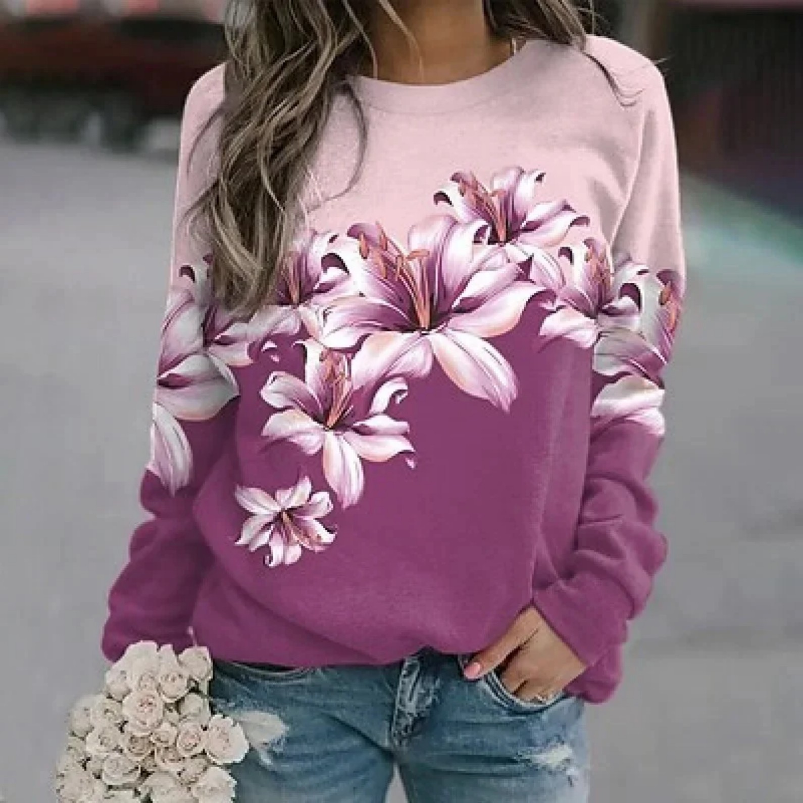 Women's Floral Butterfly Print Crewneck Sweatshirt