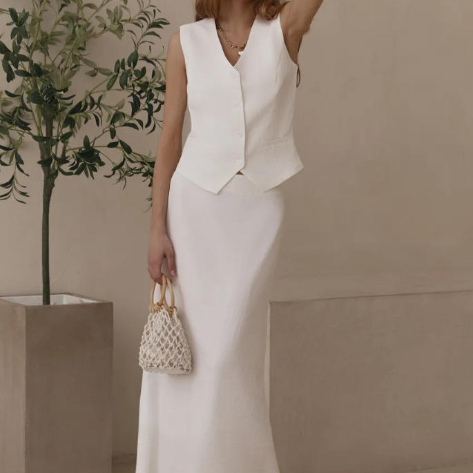 Women's Sleeveless Vest and Long Pants Two-Piece Set Solid Color Commuter Outfit
