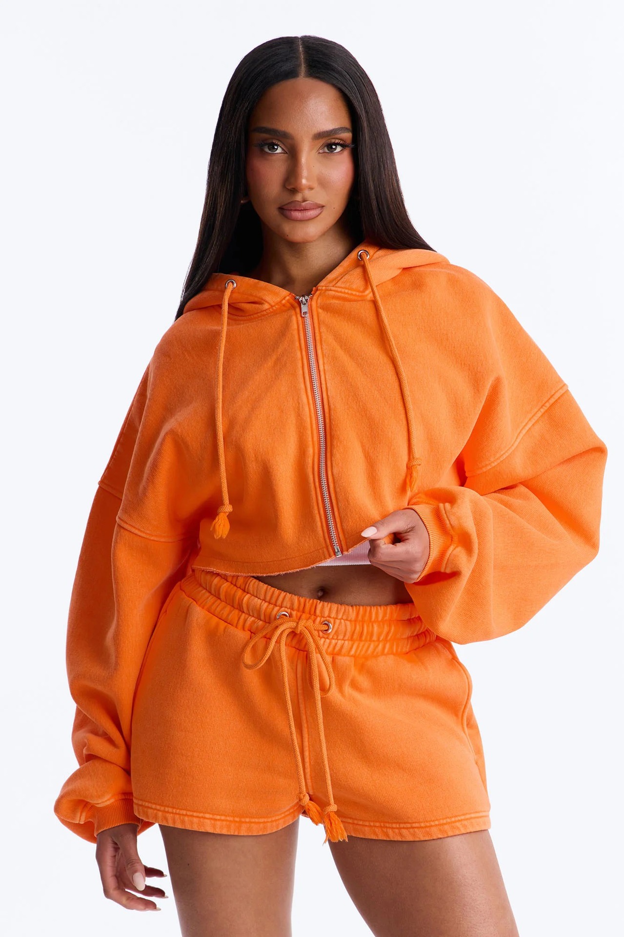 Women's Long Sleeve Crop Top and Shorts Set Casual Sporty Two-Piece Outfit