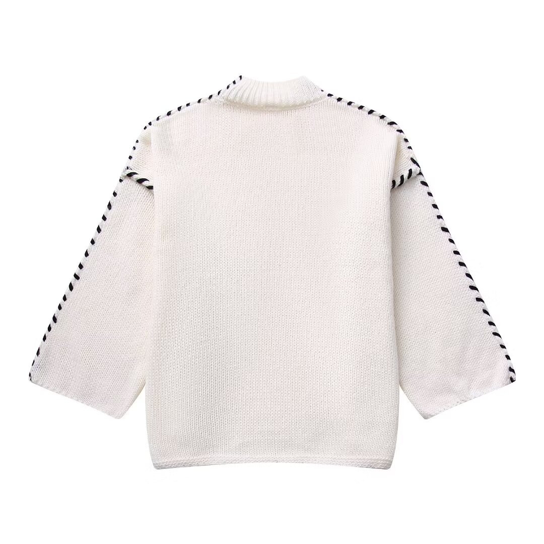 Women's Color-Block Crewneck Long-Sleeve Knit Sweater with 3D Pattern