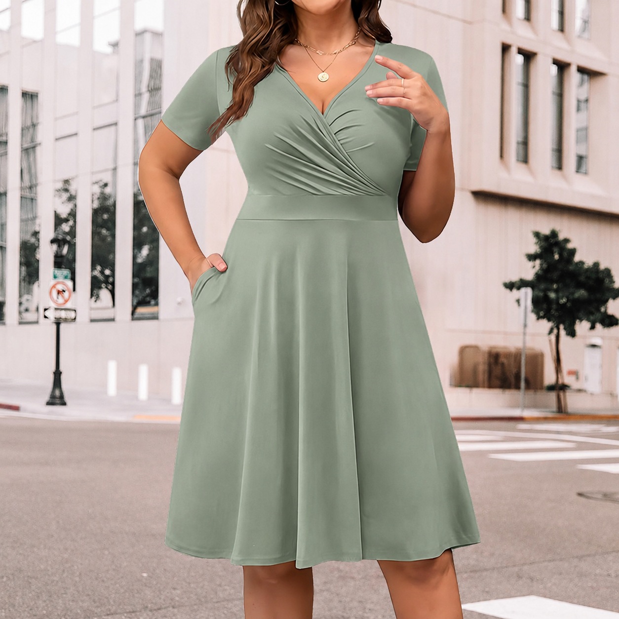 Women's V-Neck Pleated Midi Dress Short Sleeve Solid Color