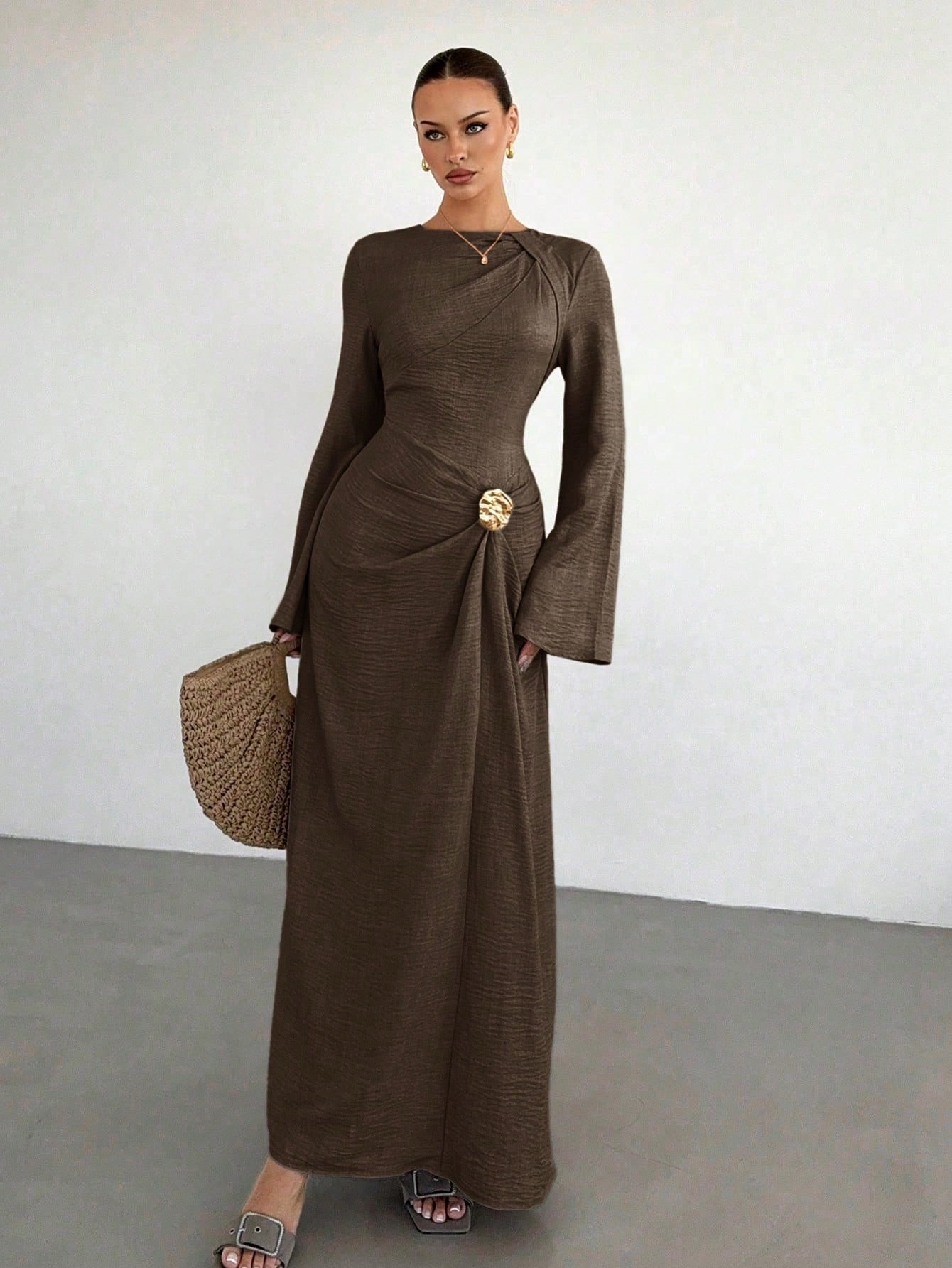Light Luxury Crewneck Bell Sleeve Pleated Metallic Button Long Dress