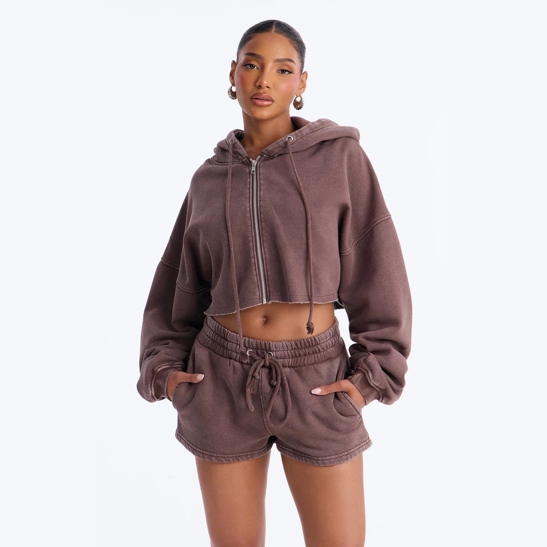 Women's Long Sleeve Crop Top and Shorts Set Casual Sporty Two-Piece Outfit