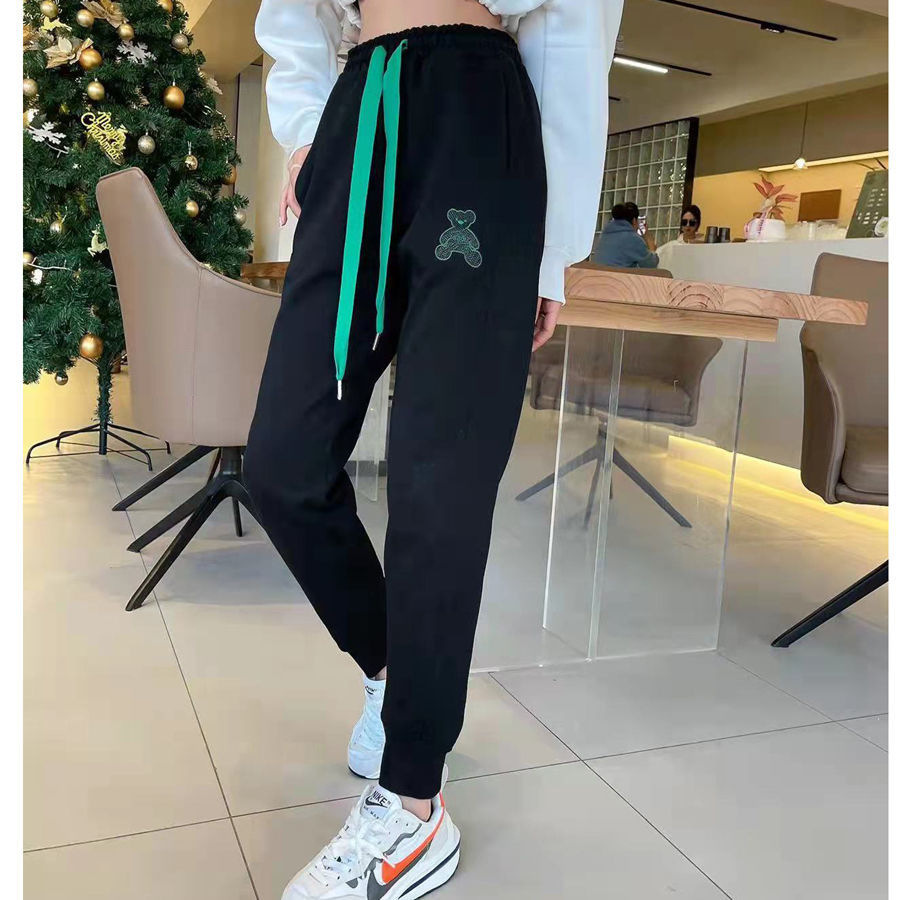 Embroidered Bear Jogger Pants Women's Slimming Loose Harem Cropped