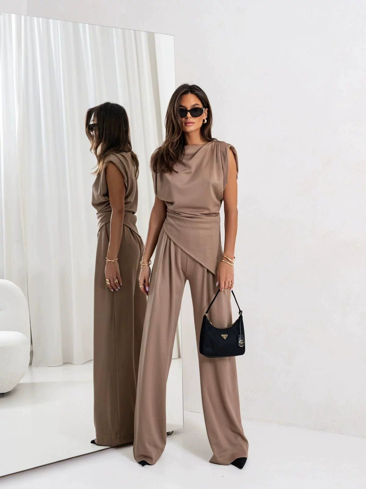 Women's Solid Color Asymmetrical Short Sleeve Two-Piece Set