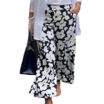 Women's Mid-Rise Floral Micro Flare Pants