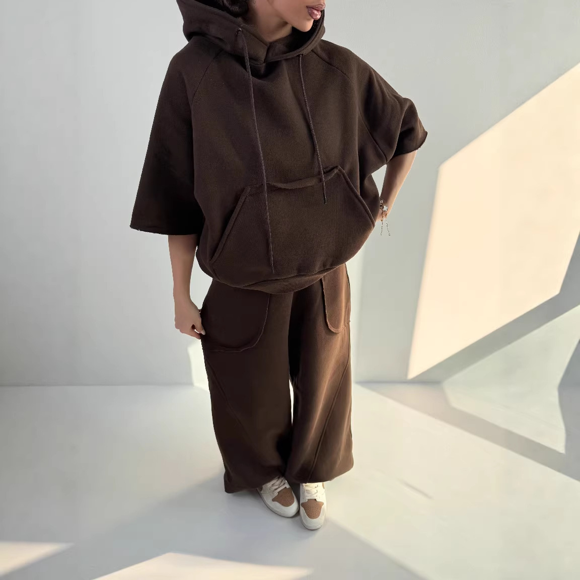 Women's Solid Color Hooded Half-Sleeve Sweatshirt and Pants Set Casual Two-Piece Outfit