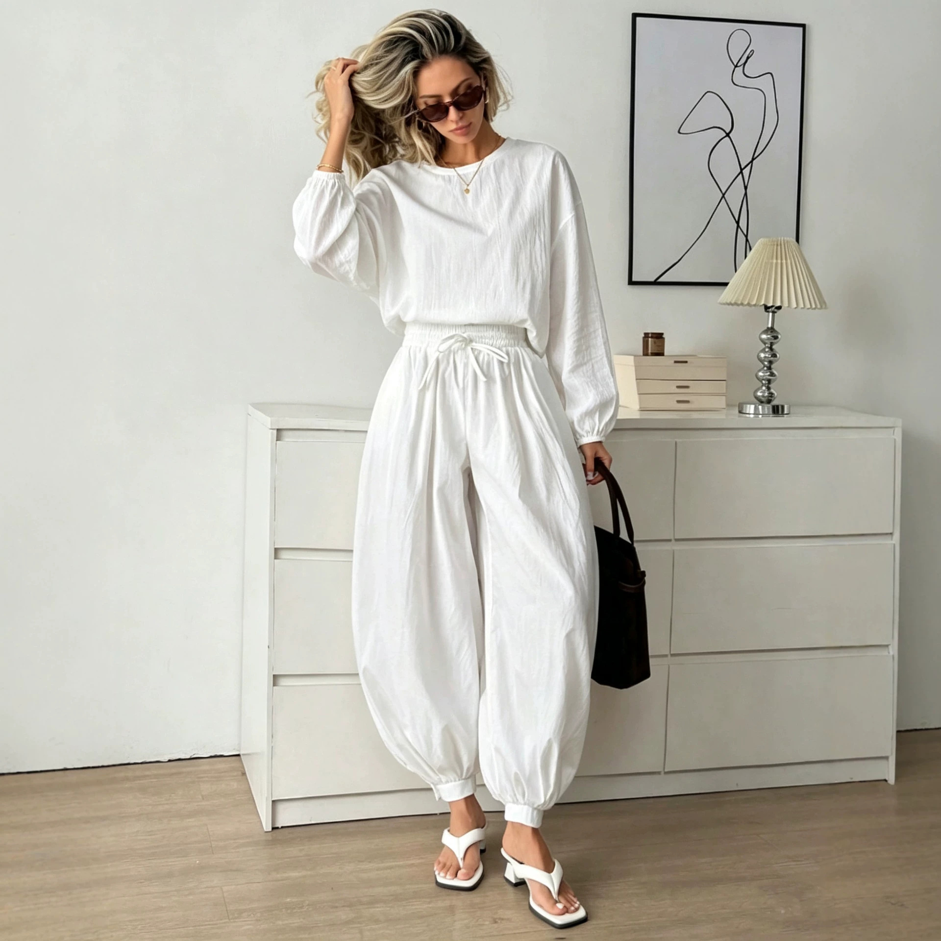 Women's Solid Color Round Neck Loose Sleeve Top and Wide-Leg Pants Two-Piece Set