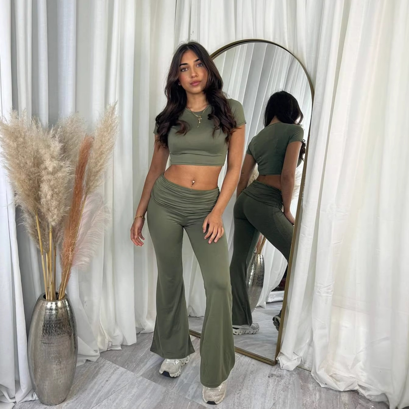 Women's Solid Color Short Sleeve Fitted Top and Long Pants Two-Piece Set