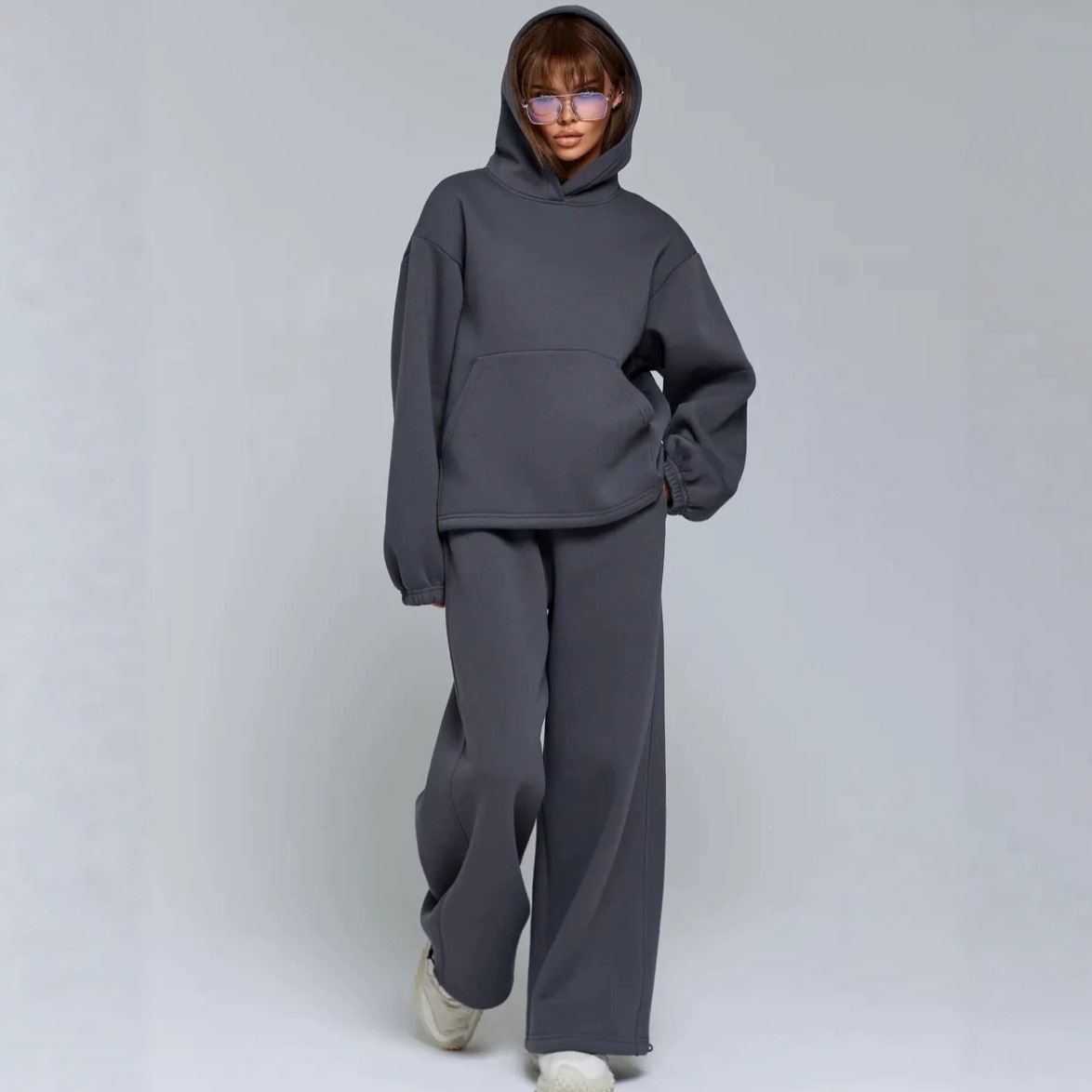 Women's 2-Piece Hooded Sweatsuit Set with Pockets