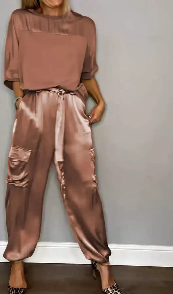 Women's Satin Half-Sleeve Top and Pants Two-Piece Set