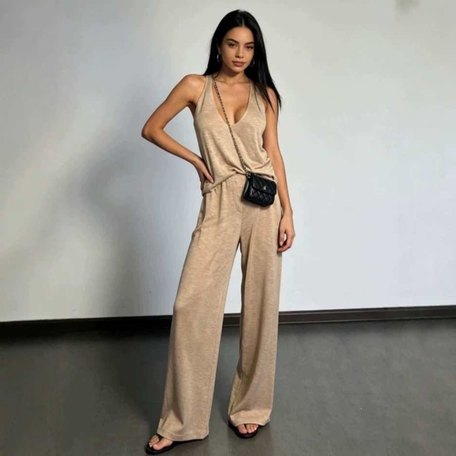 Women's Sleeveless Top and Straight-Leg Pants Two-Piece Set Solid Color