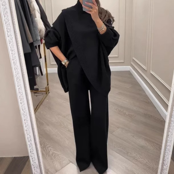 Women's Solid V-Neck Button-Front Slim Knit Two-Piece Set