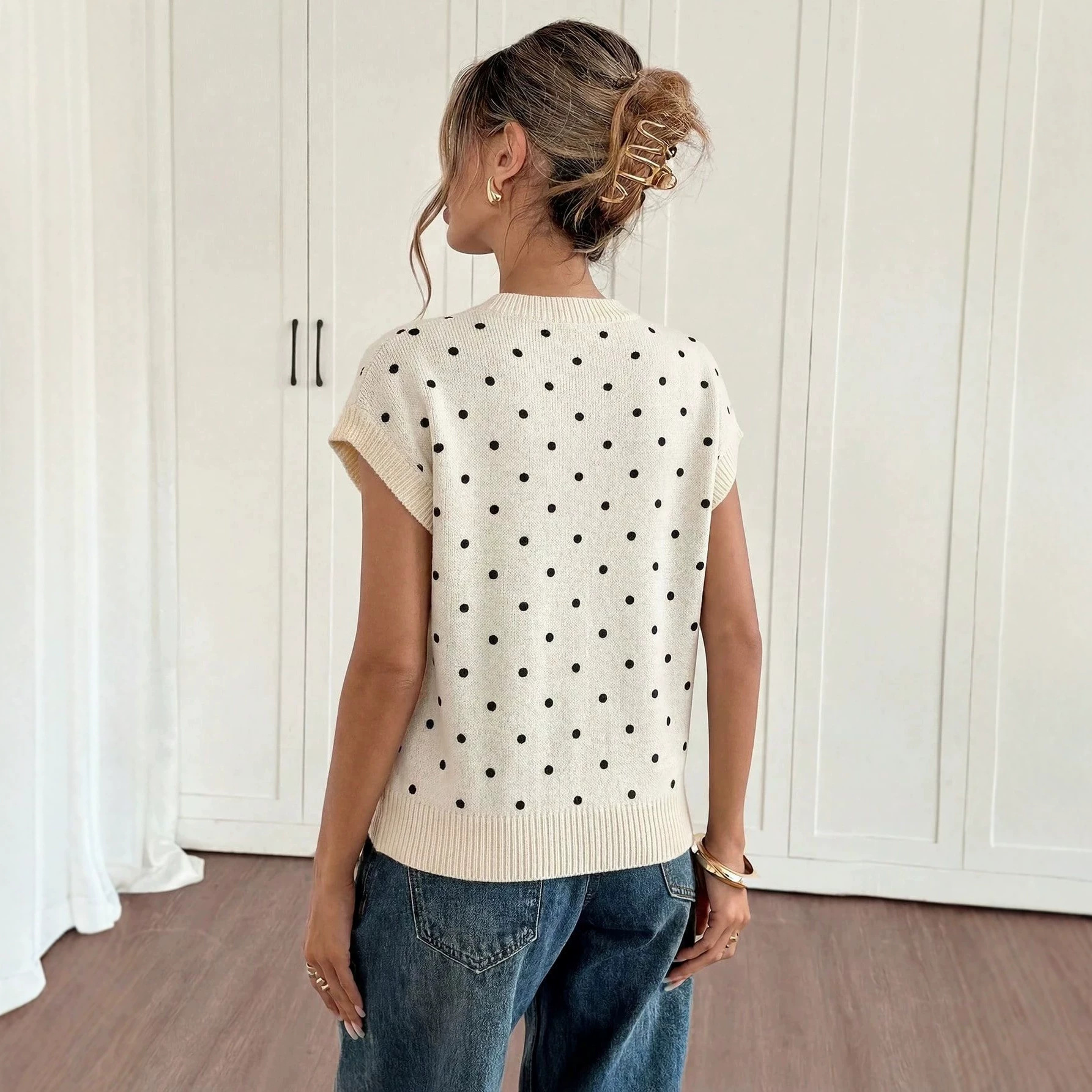 Women's Off-White Polka Dot Crewneck Knit Top Loose Drop-Shoulder Short-Sleeve Lightweight Sweater