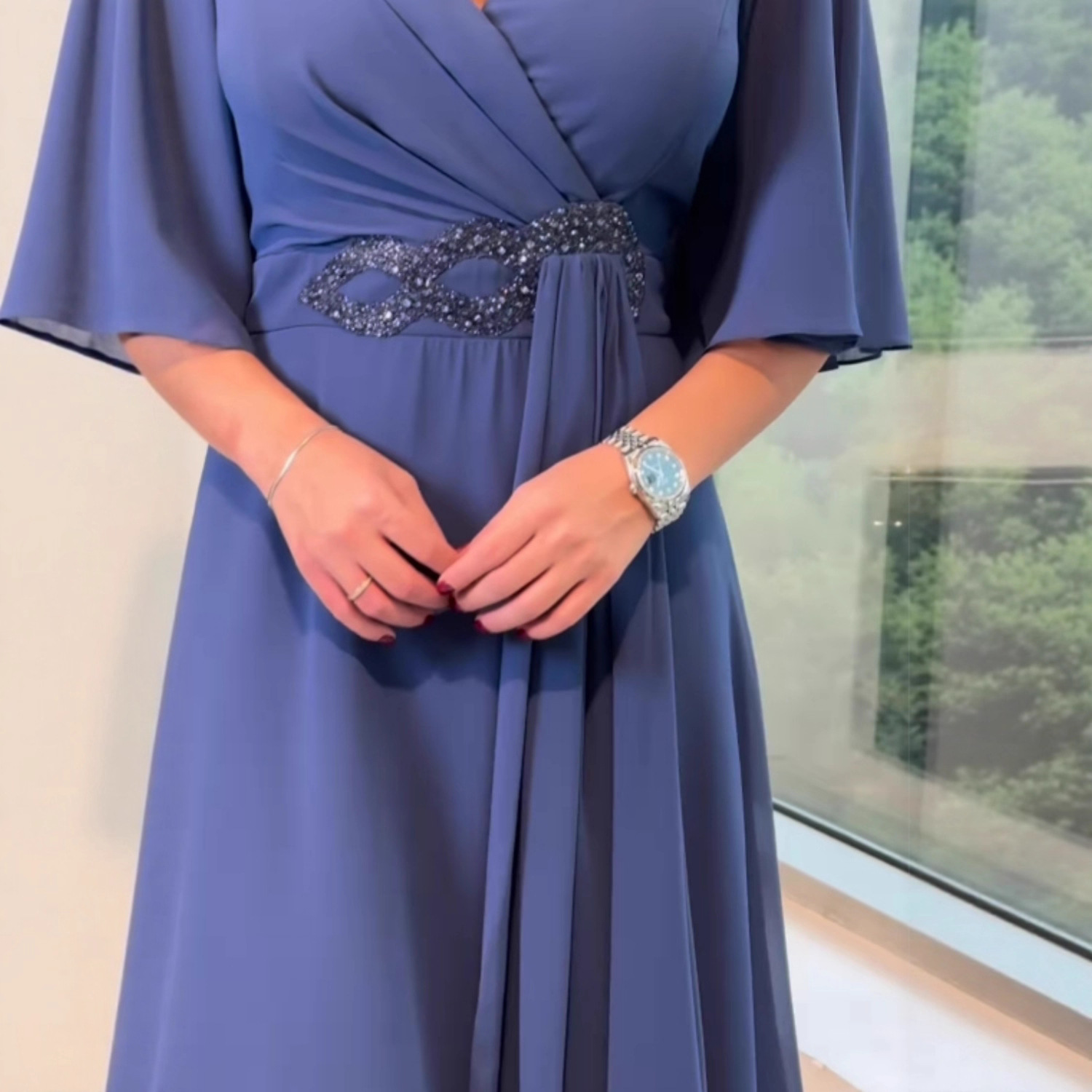 Solid V-Neck Long Sleeve Maxi Dress