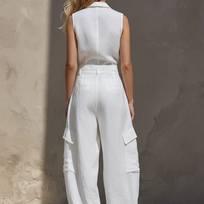 Women's Sleeveless Solid Color Wide-Leg Jumpsuit with Pockets