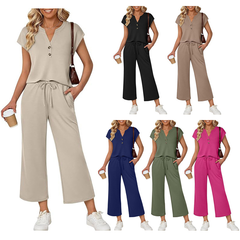 Women's Two-Piece Casual Set Short Sleeve Top and Cropped Pants Solid Color