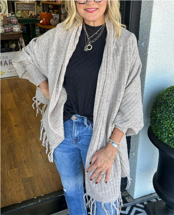 Women's Solid Knit Fringe Shawl Cardigan