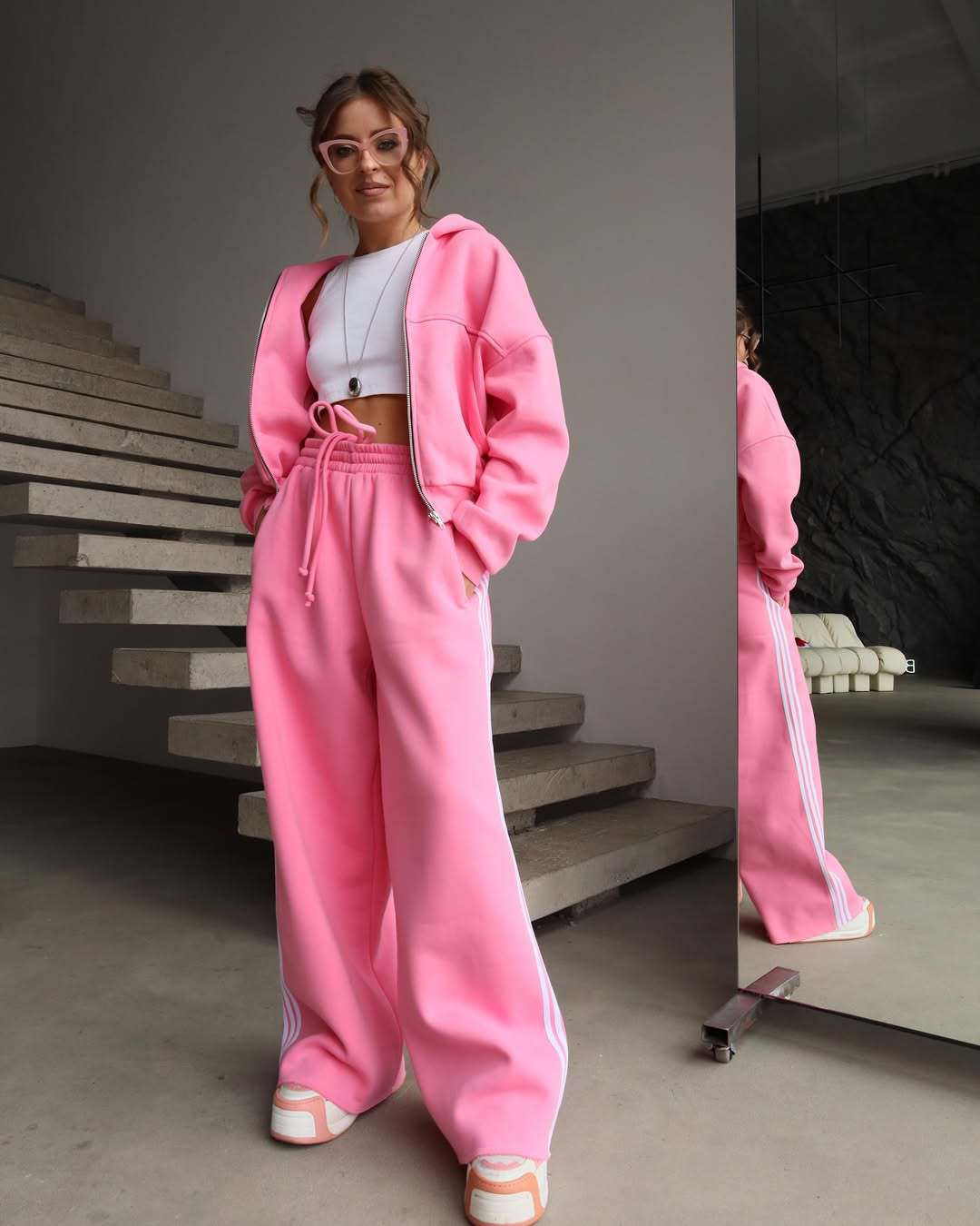 Women's Hooded Drawstring Colorblock Striped Wide-Leg Two-Piece Pants Set