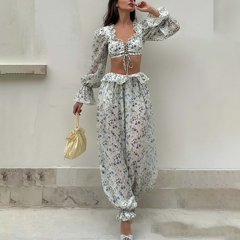 Women's Printed Sleeveless Shirt and Wide-Leg Pants Set