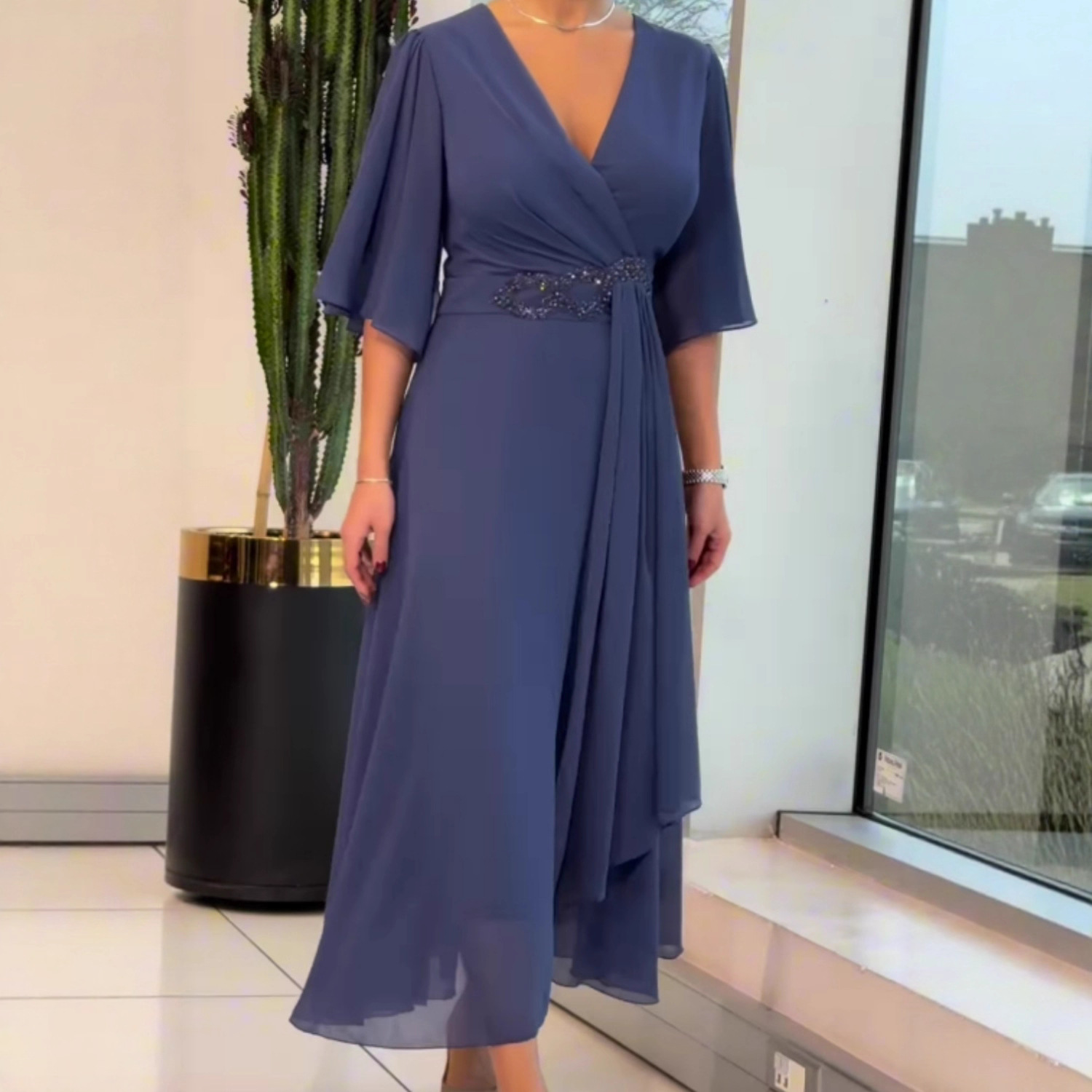 Solid V-Neck Long Sleeve Maxi Dress