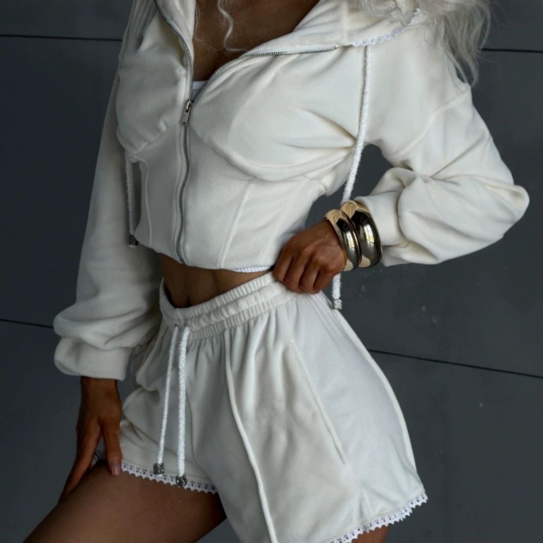 Velvet Colorblock Long-Sleeve Cardigan & Shorts Two-Piece Set