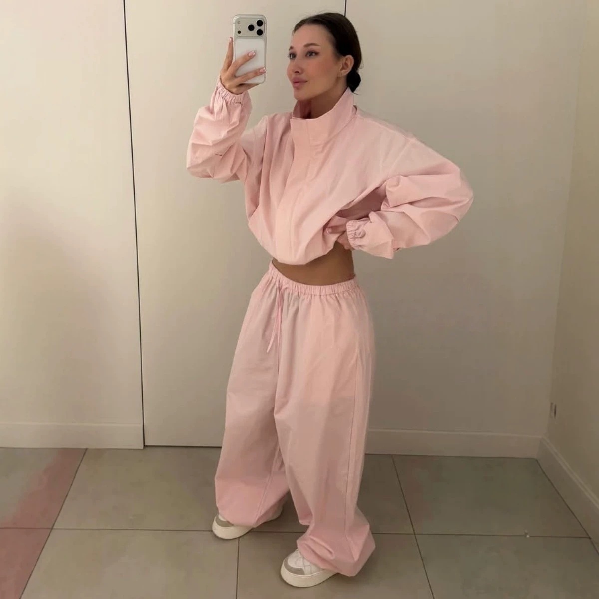 Women's Casual Tracksuit Set with Stand Collar Zip Cardigan and Wide-Leg Pants