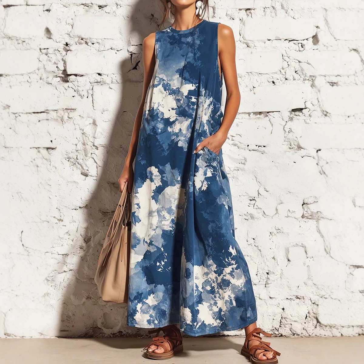 Women's Summer Round Neck Dress Solid Color Pocket Casual Straight Midi