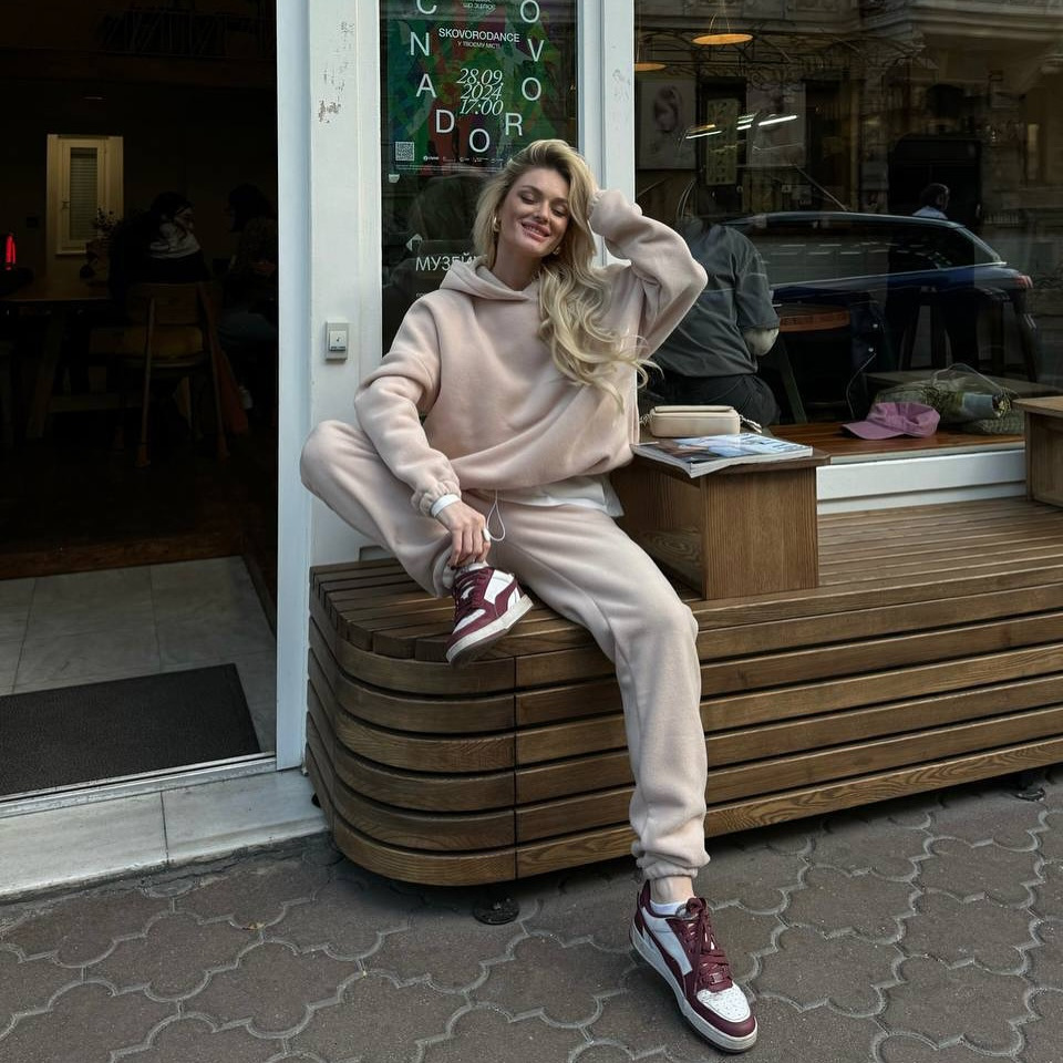 Women's Solid Fleece Hoodie and Jogger Set Long Sleeve Two-Piece