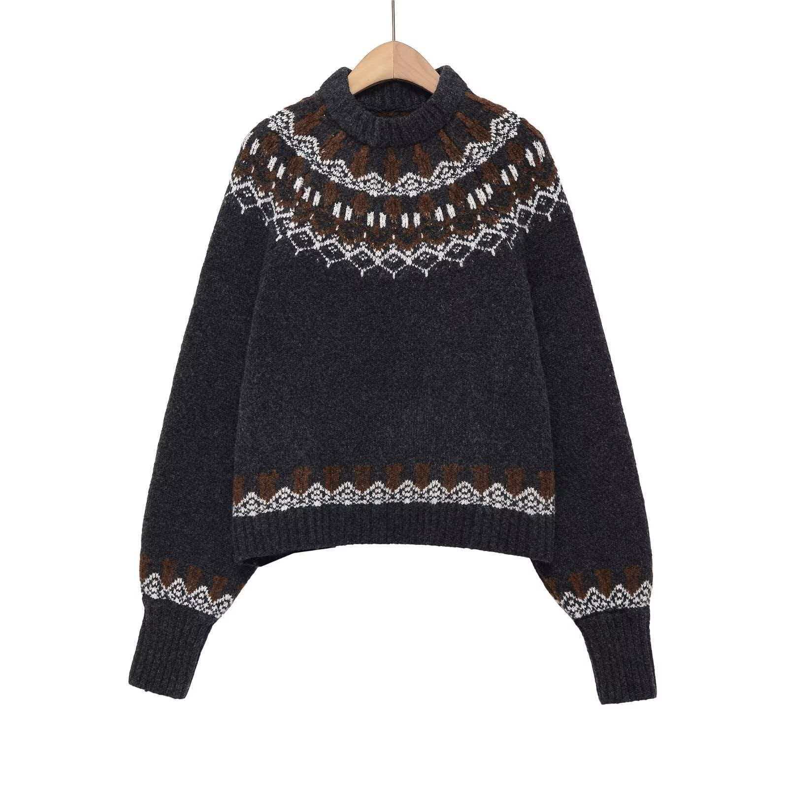 Women's Charcoal Jacquard Loose Knit Pullover Sweater