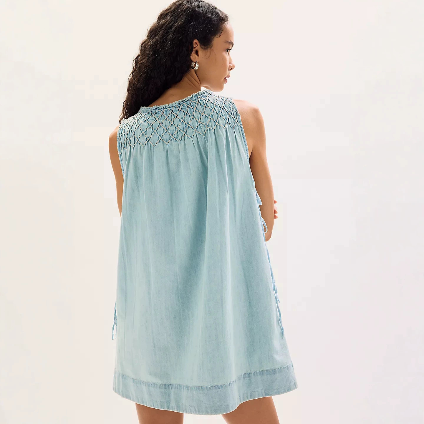 Women's Loose Sleeveless Washed Denim Mini Skirt