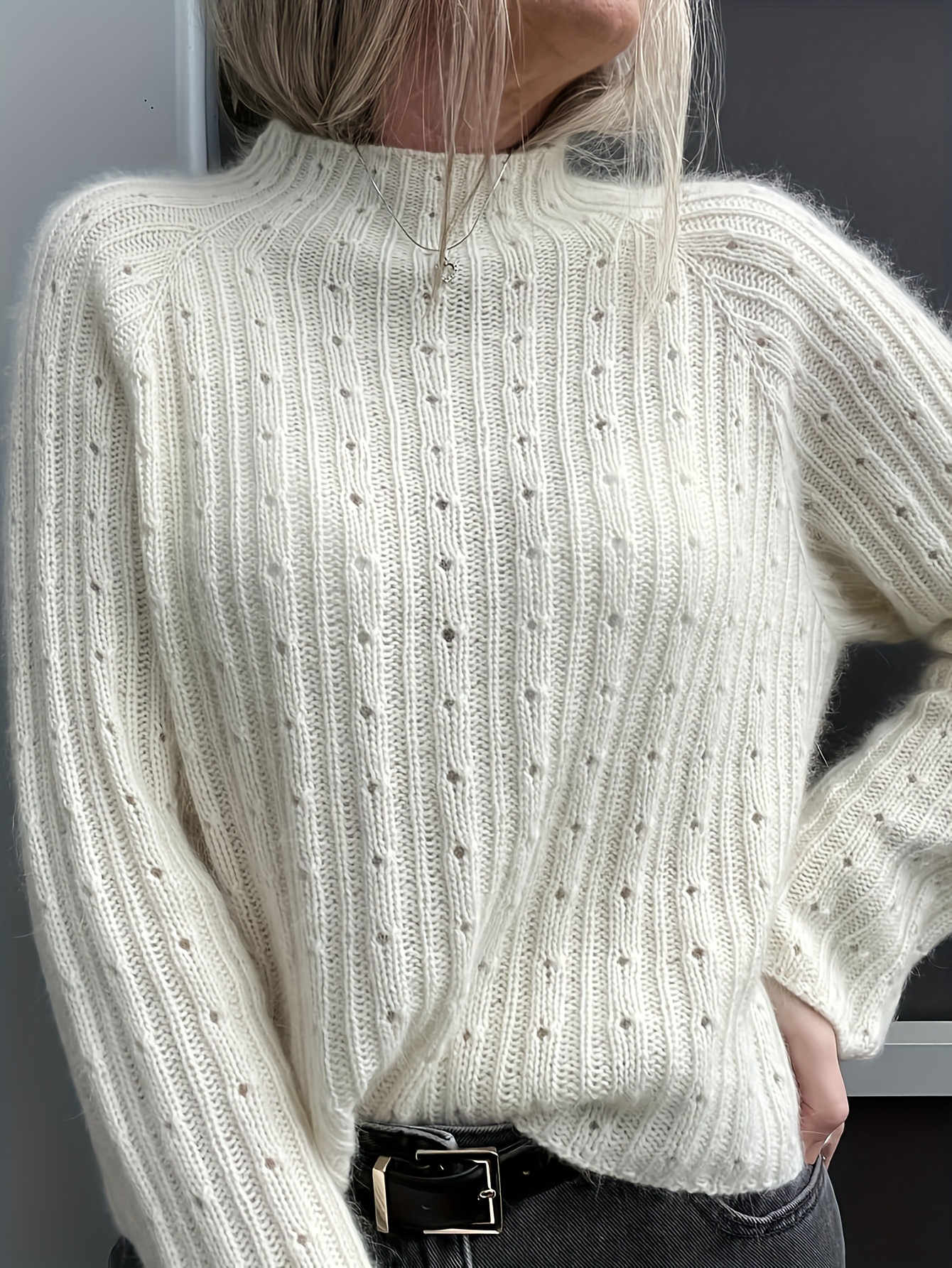 Women's Open-Knit Pullover Sweater with Round Neck