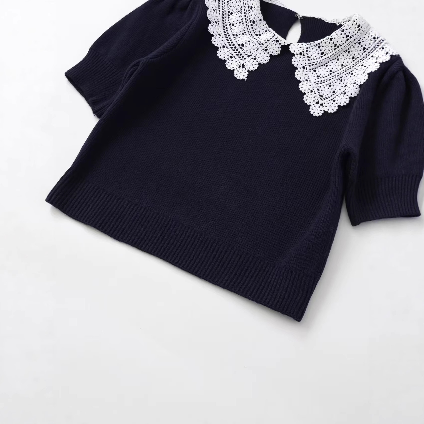 Women's Cropped Doll Collar Knit Sweater