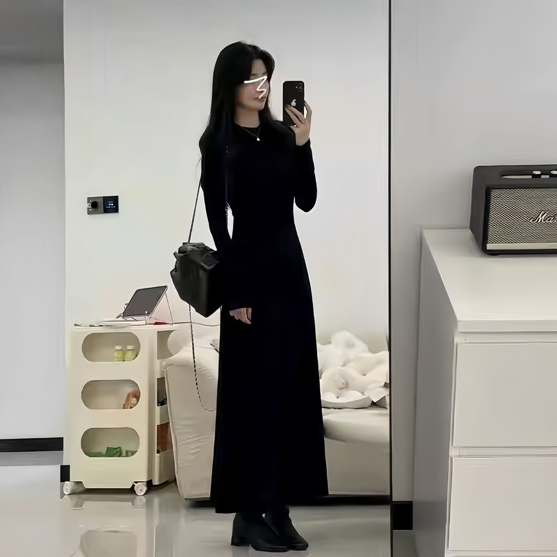 Hepburn Style Black Long Sleeve Dress French Waist-Slimming A-Line Long Dress