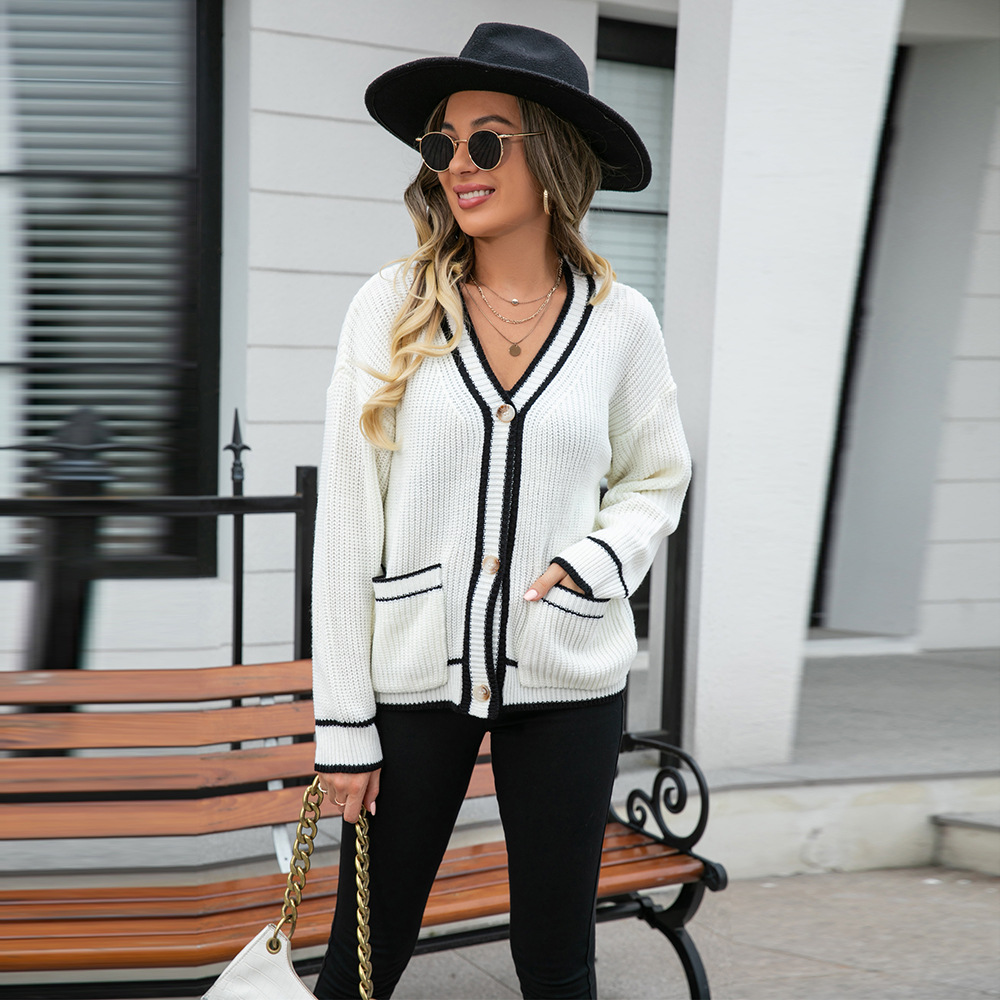 Women's Color-Block V-Neck Pocket Sweater