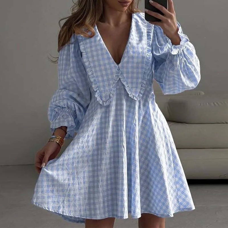 Plaid Dress with Lantern Sleeves and Collar