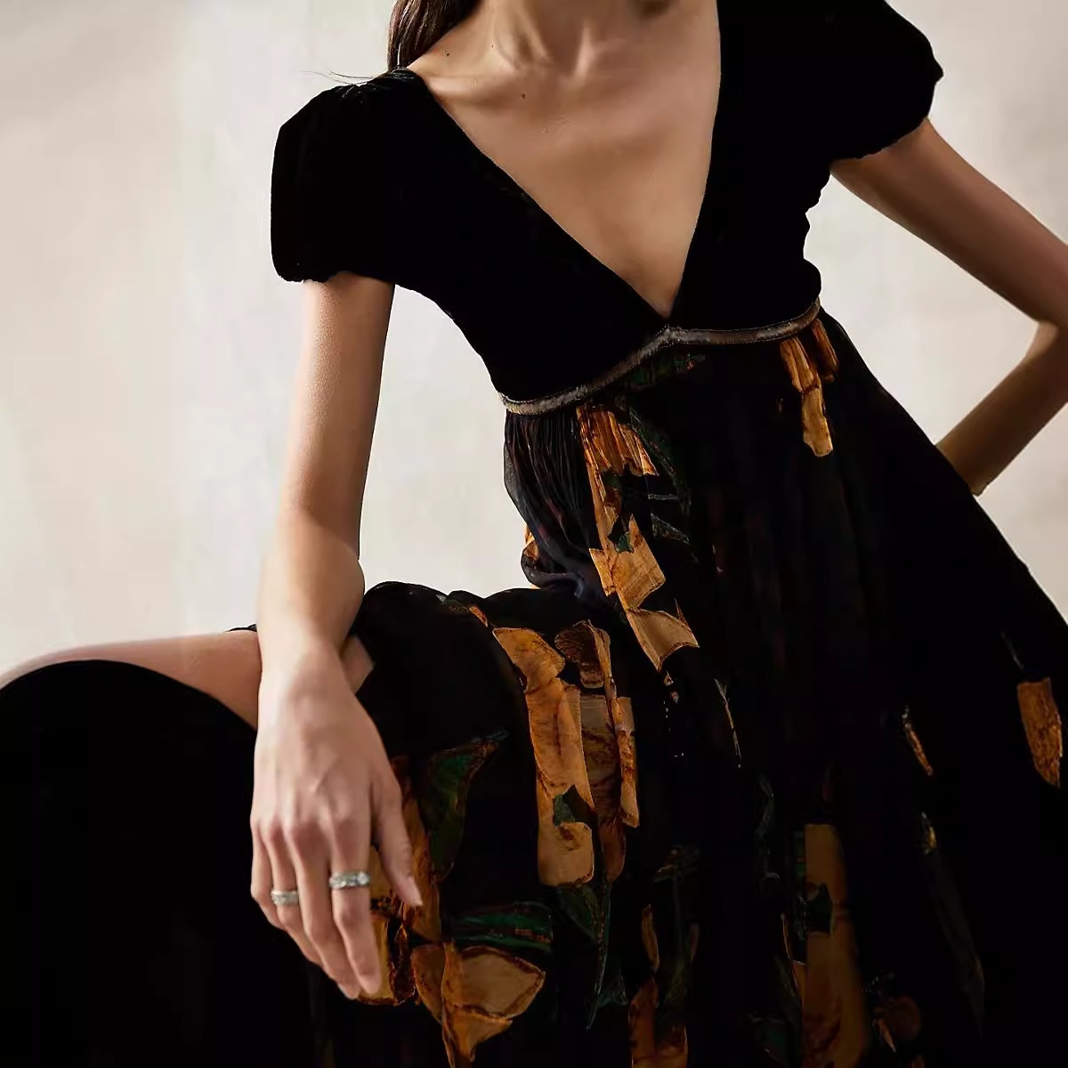 Women's Short Sleeve V-Neck Patchwork Tie-Waist Maxi Dress