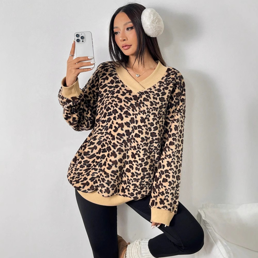 Women's V-Neck Leopard Print Fuzzy Pullover Sweatshirt