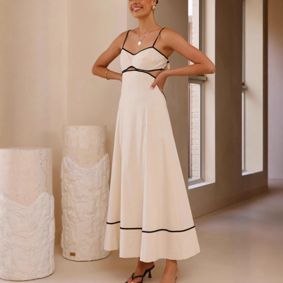 Women's Sleeveless Backless Patchwork Midi Dress